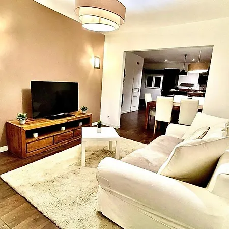*fontaine Moussue*hyper Centre*t2 Standing* Apartment *